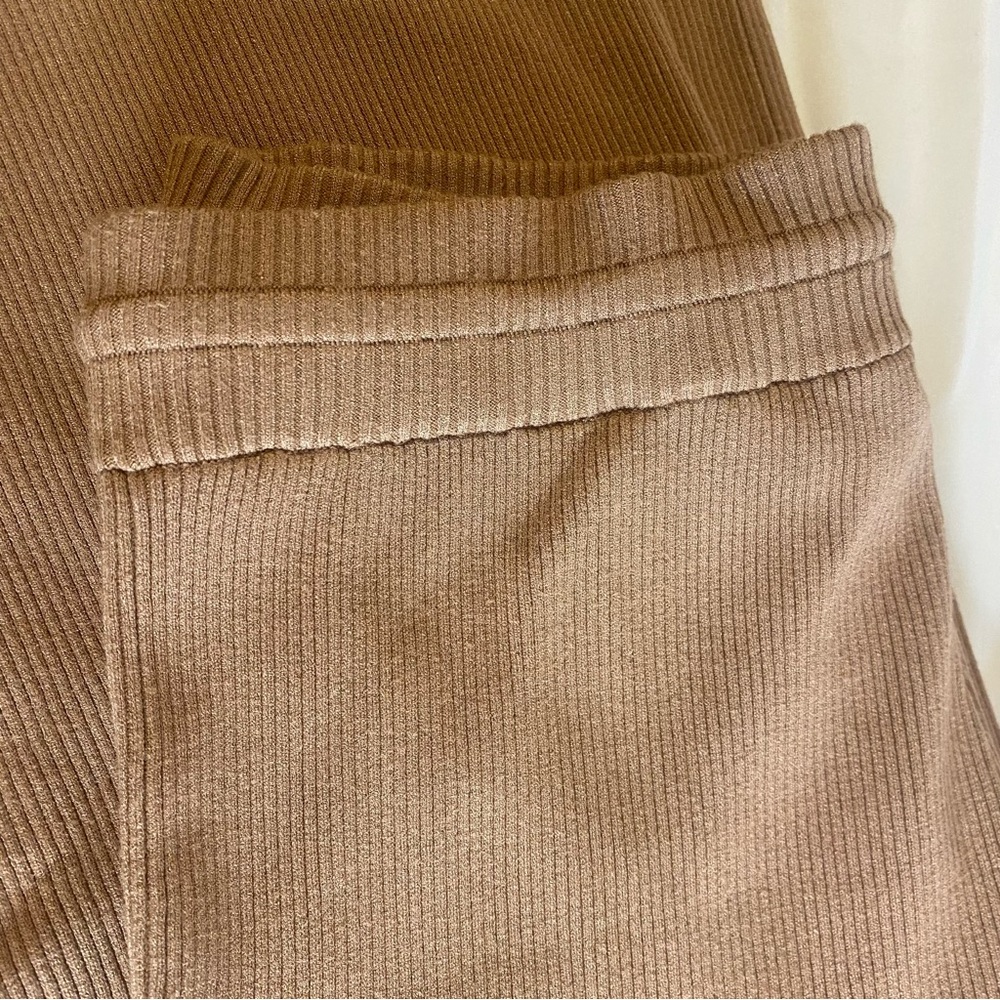 Reiss Camel Ribbed Knit Trousers - Picture 9 of 9